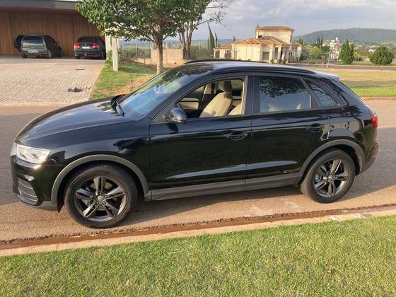 AUDI Q3 1.4 TFSI AMBIENTE GASOLINA 4P S TRONIC